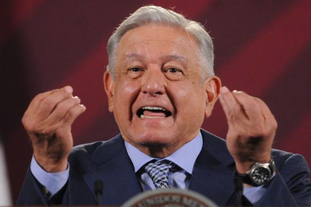 210224AMLO