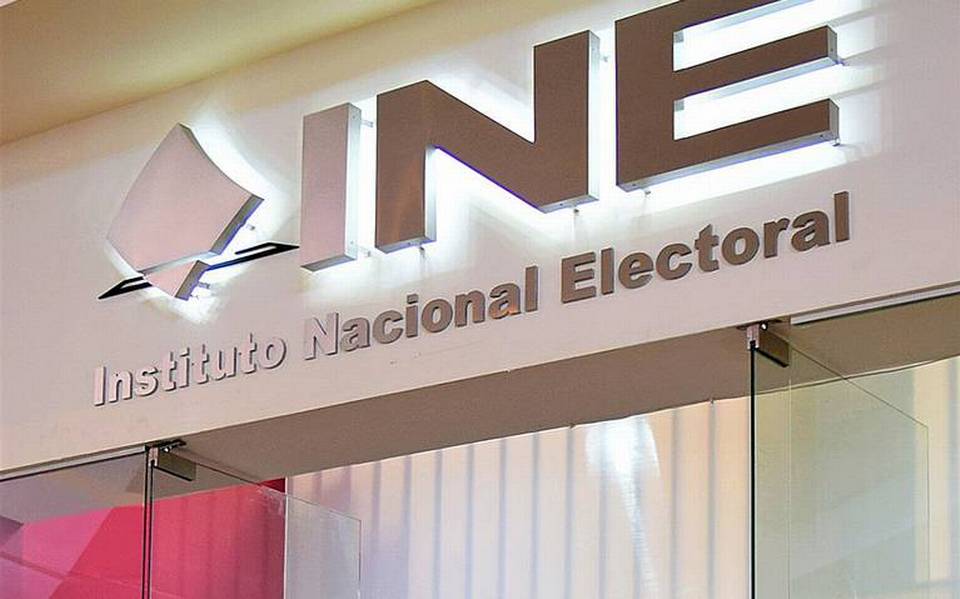 Mesa directiva INE