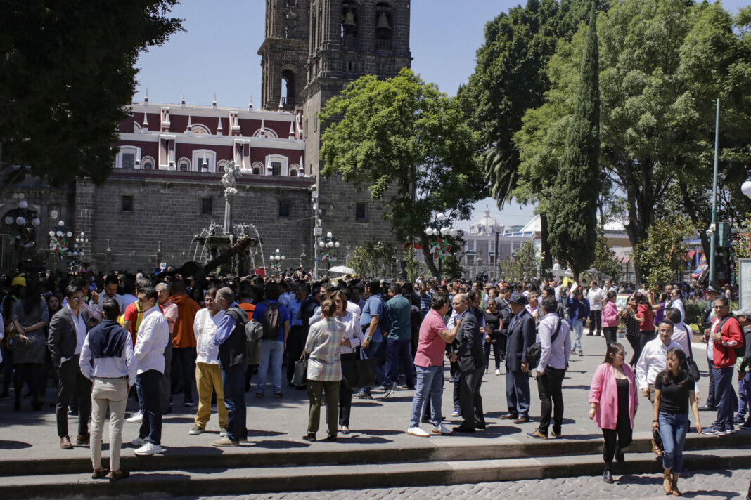 SIMULACRO DE SISMO . AYUNTAMIENTO