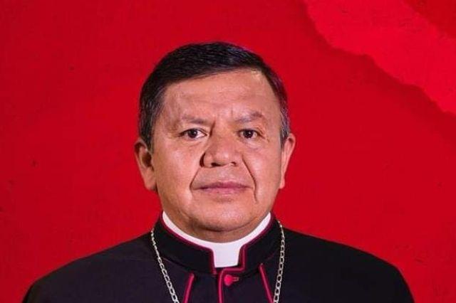 asaltan_a_obispo_de_tehuacan_le_quitaron_su_camioneta_