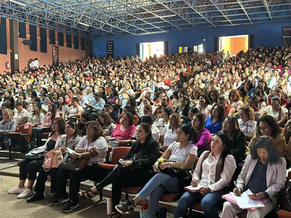 docentes conferencia magistral
