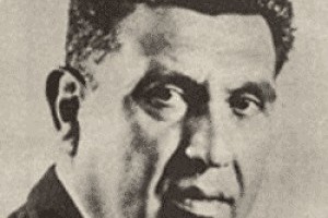 moises saenz
