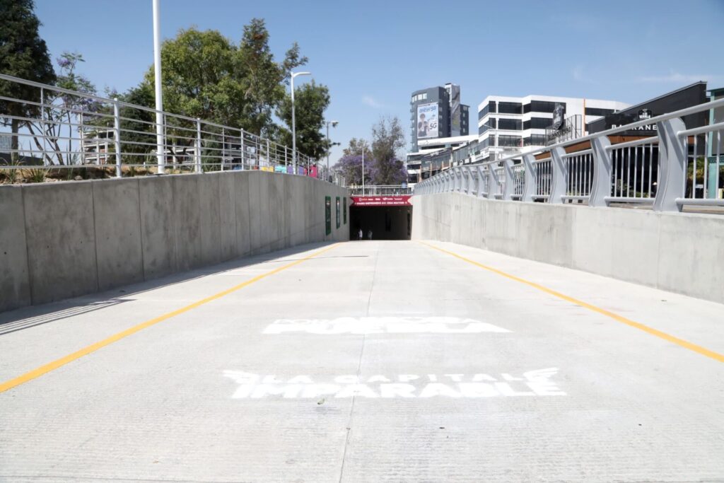 1781f7bc f049 4d21 aa0d ca4dfcc59223