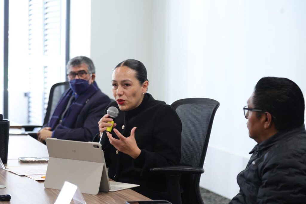 80b5f7e9 ef38 4551 a067 be7bc63c4732 1